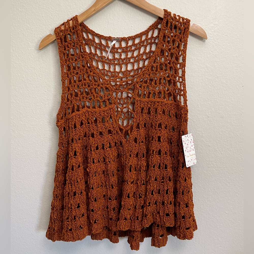 Free People Crotchet Top color Rust in size Small - Picture 3 of 11